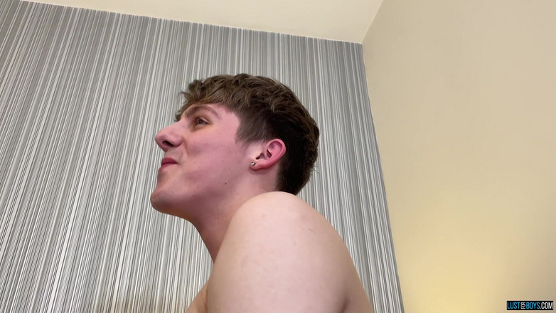 Lust for boys: Leo se fait baiser dans un gang - partie 1