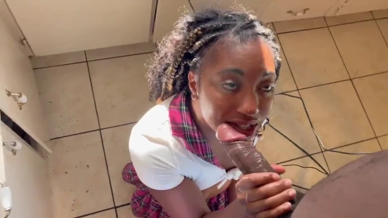 Fijii pornbox: This Hot College Girl Came Over to Visit My Stepdaughter...