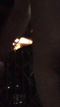 Errance dans le quartier à érection nue - je ne peux pas m’arrêter même si j’ai failli être trouvée hier ! _ 0222 Temp 08 Degré