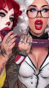 Halloween Dildo JOI with Friends