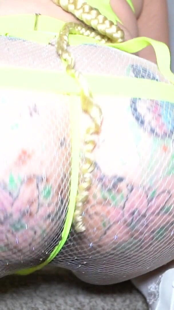 Showntellxxx: Usikan twerk tetek melantun melantun perlahan