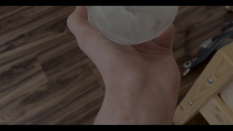 Johnny69227: Ragazzo arrapato che sborra nella fleshlight
