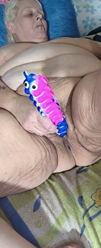 Teasing This Naughty Heffa with Your Centimeter Peter