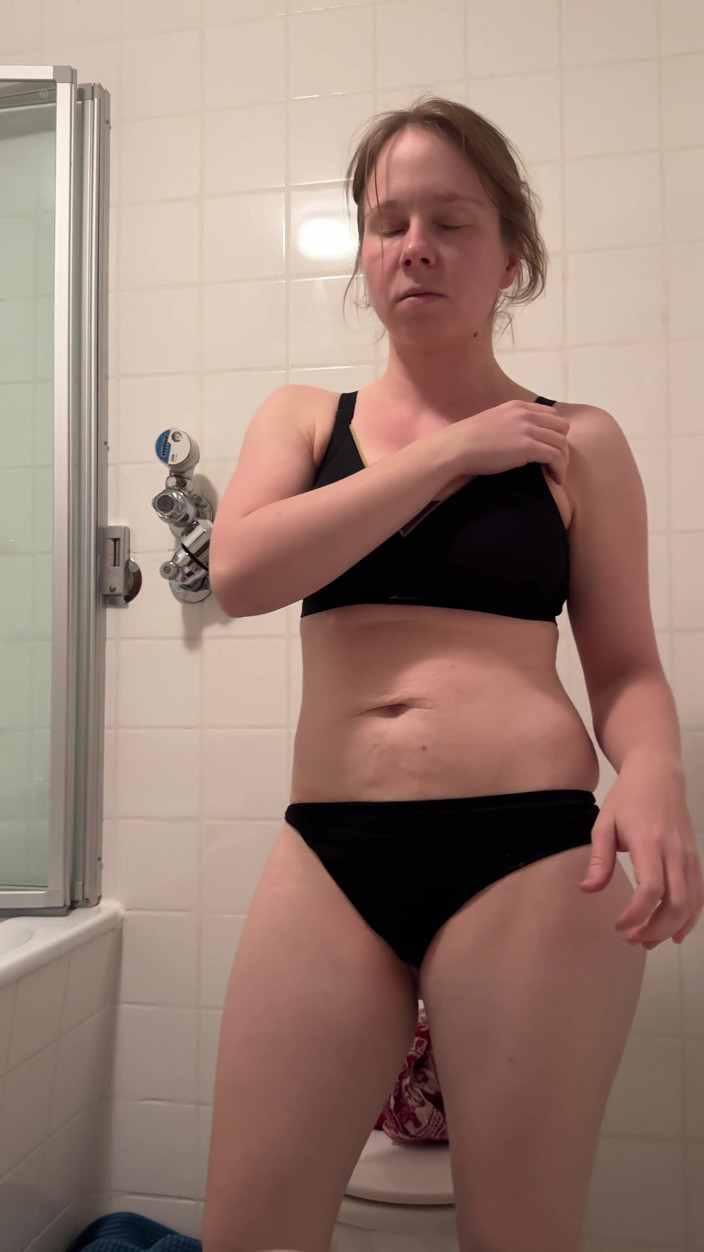 SweetLucy96: Mimado en el baño