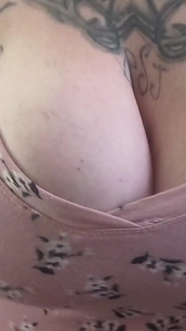 BadandBroken: Big Tits Bouncing Wish It Was Bc I'm Riding You