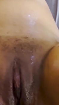 私の秘所、みんなしゃぶりたがる