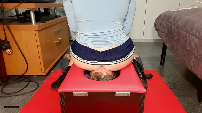 goddess82: Make Me Comfortable on Your Face! My Human Chair! Part 2