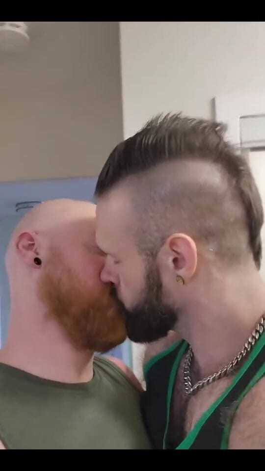 BeefyCanuck: Pregame Make Out dengan