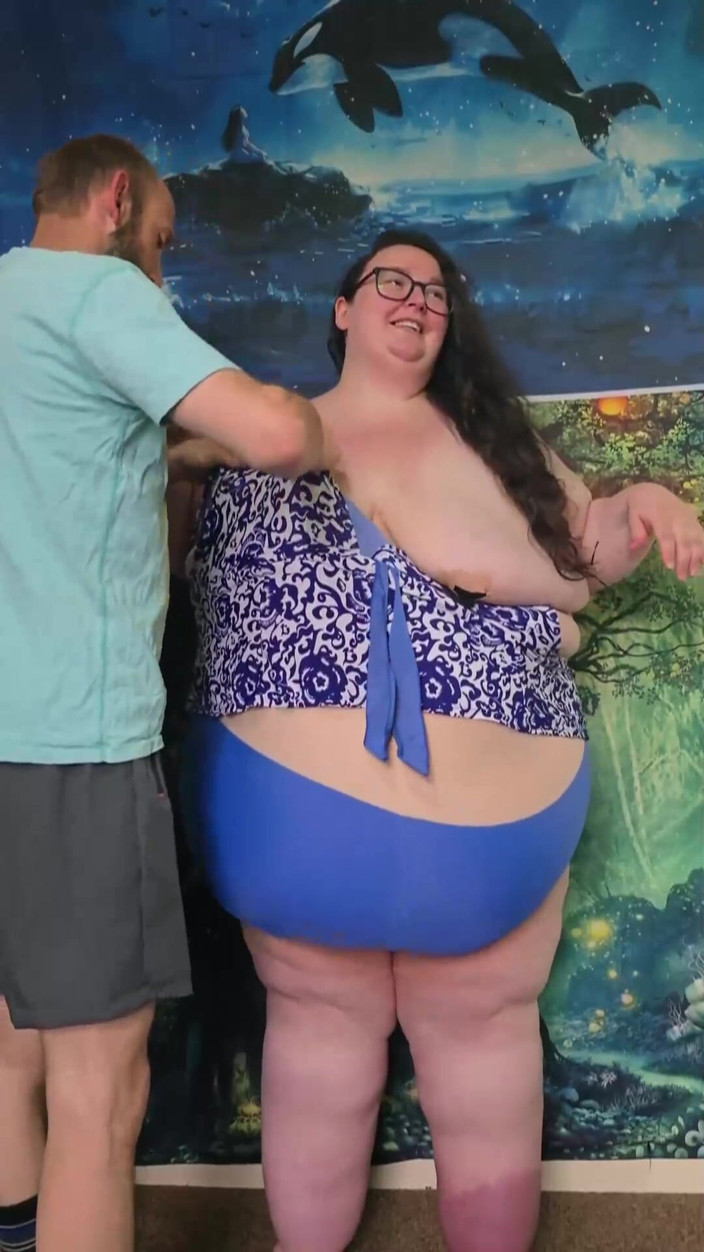SSBBWLadyBrads: SSBBW Giant Fat Body Swim Suit with Help