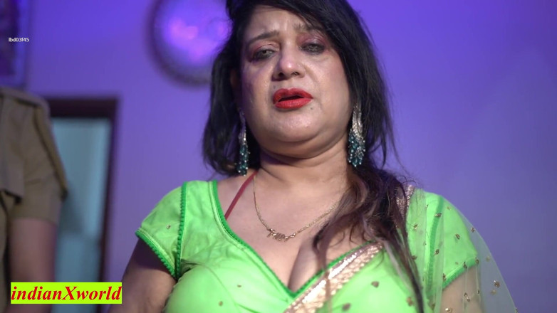 Indian Xshot: Awek Cantik Berkongkek Secara Tiba-tiba Dengan Pengawal Hotel! Seks Panas...