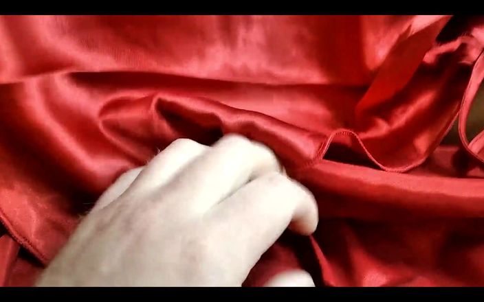 AimeeParadise: Wanita dalam merah, atau semua awek tua menghisap batang! Permainan...