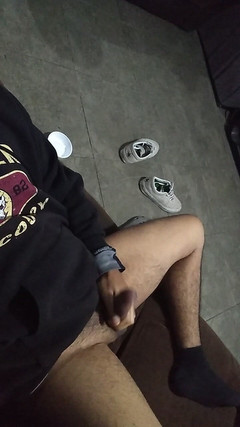 AlexAlejandro13: ソファの上ではベッドよりも快適です