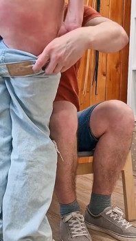 Memukul Erotis Istri Seksi