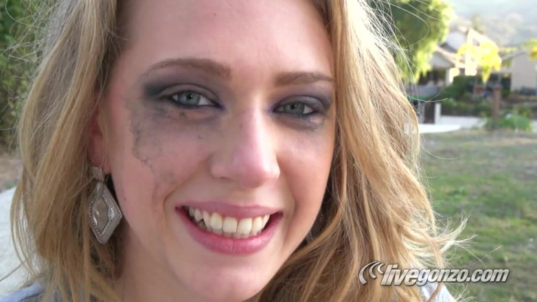 Cruel Media TV: La figa di kagney linn karter viene scopata da Manuel...