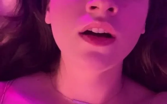 Ariel King: POV cumming for you