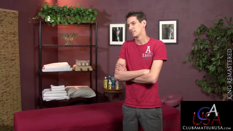 Club Amateur USA: Nahá Mike King dává nezapomenutelnou první erotickou masáž