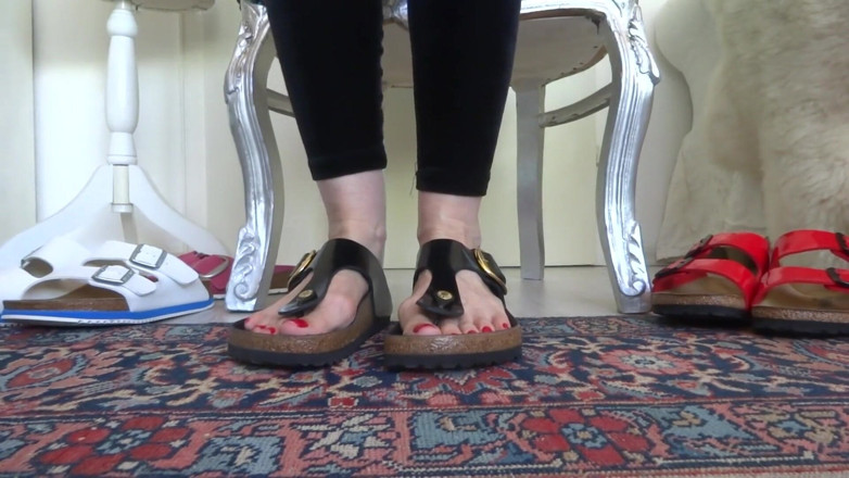 Lady Victoria Valente: Birkis Slippers Show เปรียบเทียบ 4 คู่รองเท้า Birkis
