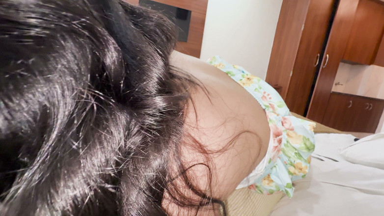 wildDesipair: Morning Hote Hi Stepsister Ki Chudai Ker Di or Pussy...