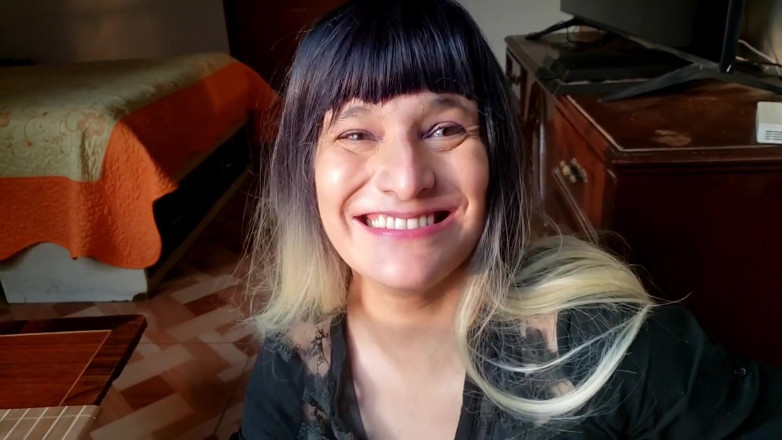 Agnes Swallow: Tragar doble disparo