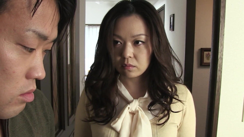 JAPAN IN LOVE: Cachonda japonesa 1_busty morena follando en la bañera y recibiendo una...