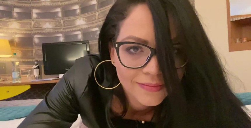 Shione Cooper: Селфи, пока я жду своего друга фотограф Андре