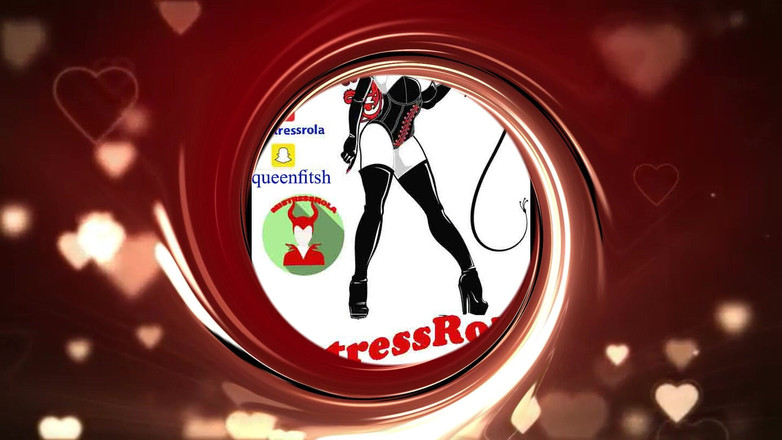 Mistressrola: Rola hat Dildo in muschi und im arsch und F