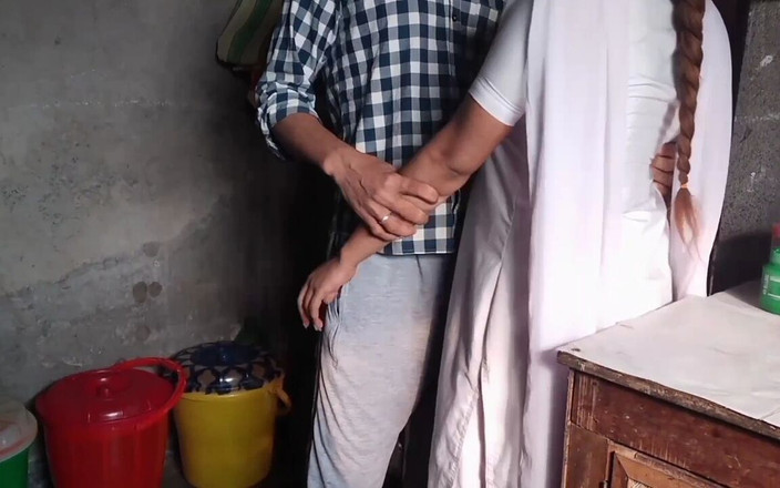 Fantacycutting: Guru pribadi desi ngentot murid indianya