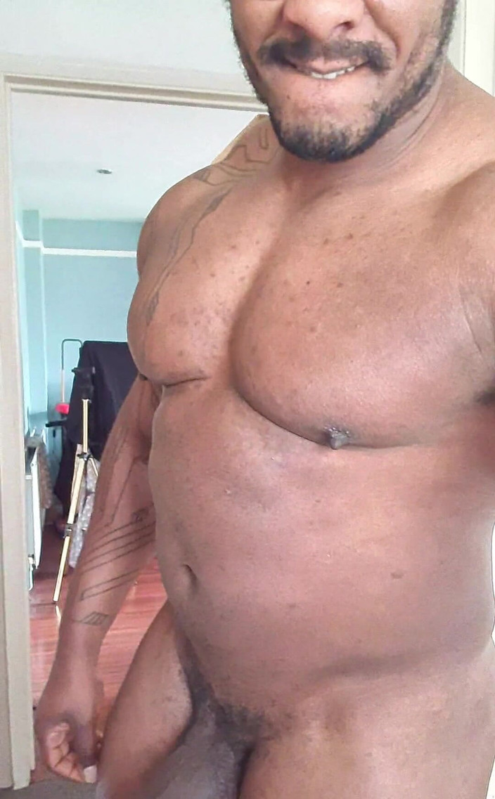 Amadeus: Curul meu arată așa de gras în zilele astea. Modul Amadeus