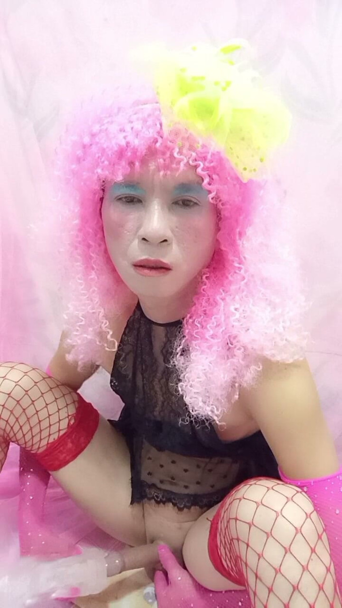 nguyen dang thien tri: أوانه لو المتحولين جنسيا يرتدون ملابس مثيرة الديك الإباحية
