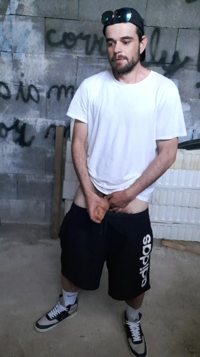 jerkofflover: Я так долго не кончил, чтобы нормально кончить, я даже ещё не кончил
