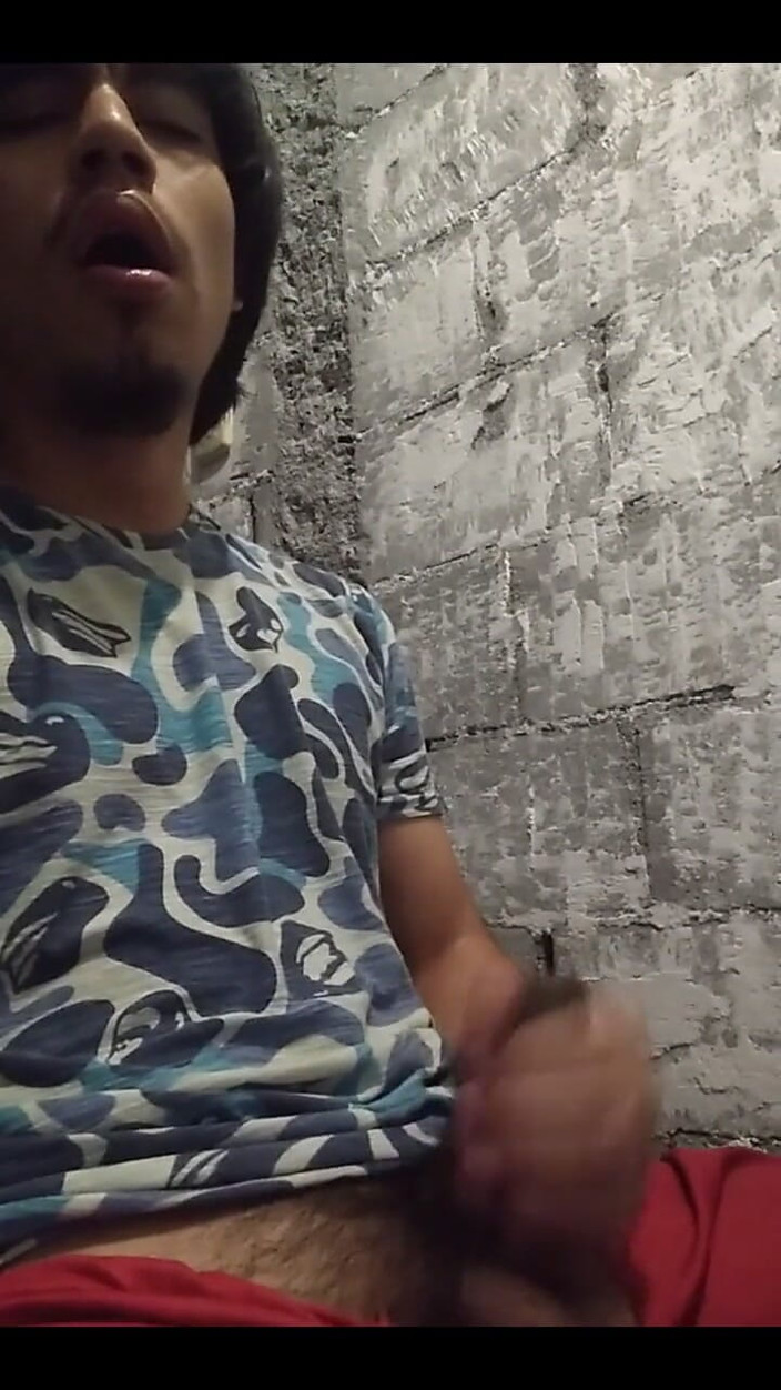AlexAlejandro13: Od pátku, horké a plné mléka