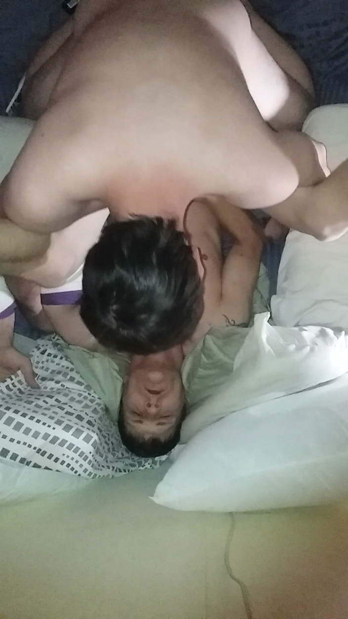 Tx hung white boy: Anál pozdě v noci