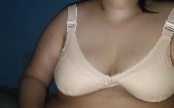 Aria Mia: Indian Bhabhi Big Boobs Got Fucked Hung