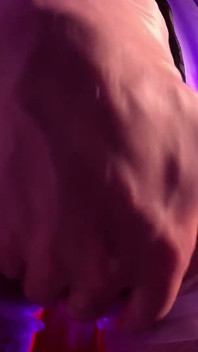 มุมมองคนเย็ด ของคุณ หนุ่มออกสาวทาน้ํามันของเขาทั่วหน้าคุณ