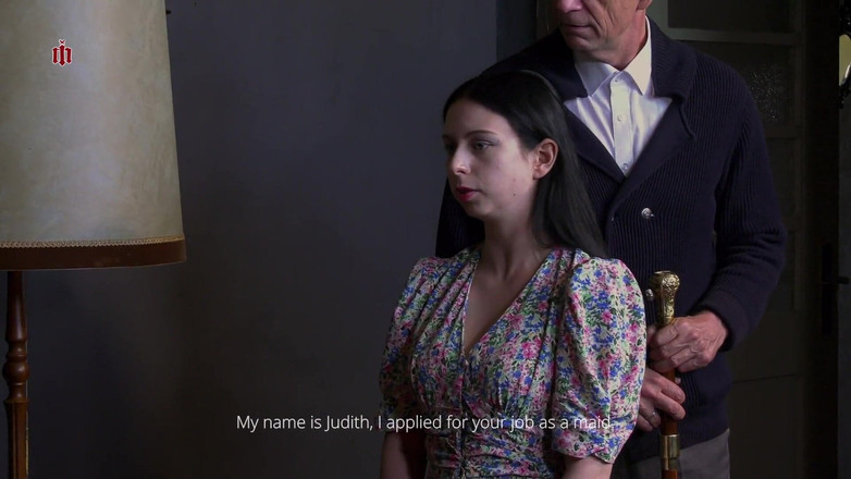 Inquisition and prison world: Menajera Judith își leagănă sânii lăsați și o bate