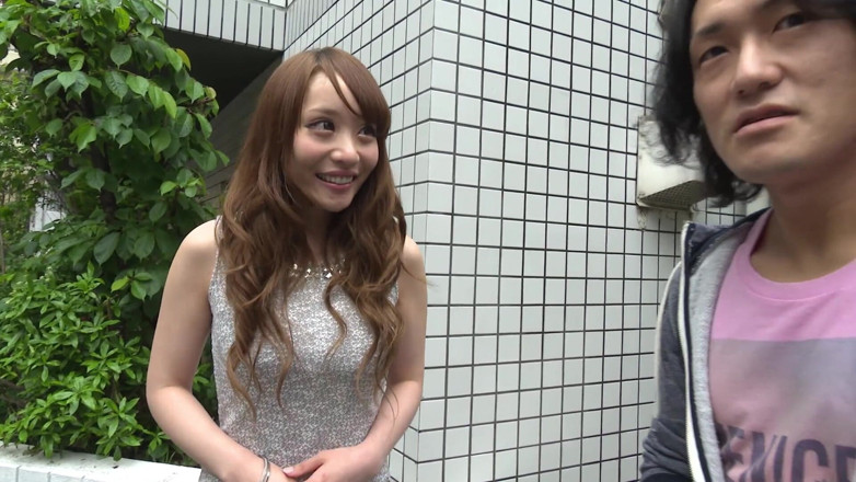 Caribbeancom: Picked up japanese teen gets creampied