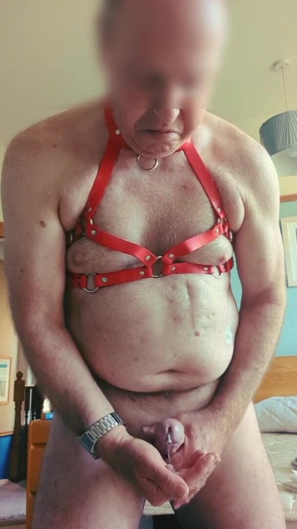 Bellhead: One minute more bedroom fun