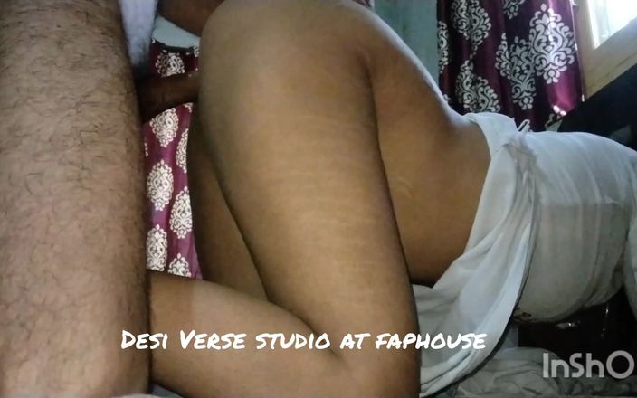 Desi Verse Studios: Hintli kız Preeti sevgilisiyle seks yapıyor! Fanclub&amp;#039;da tam video