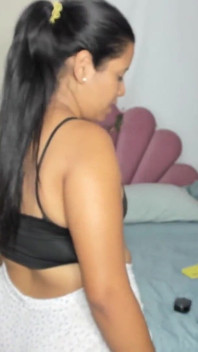 Pareja Desnuda, Show Especial De Masturbación