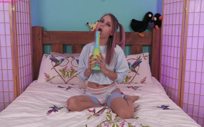 Chloe Toy: Pay 2 Play Rubber Dildo