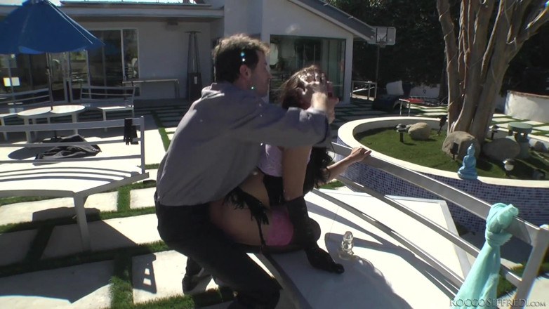 Rocco Siffredi: Les esclaves parfaits de Rocco - Adriana Chechik et James Deen