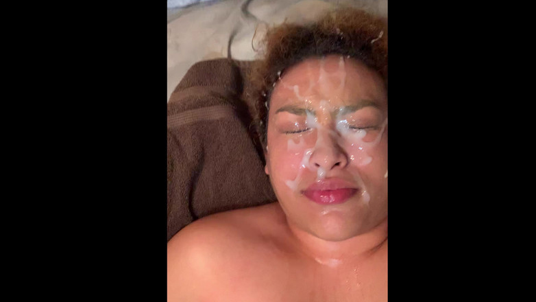 Sandn420: Ağzı amcık gibi kullanılıyor