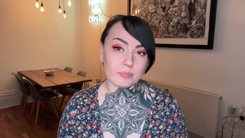 Miss Valentina: Lascia tua moglie