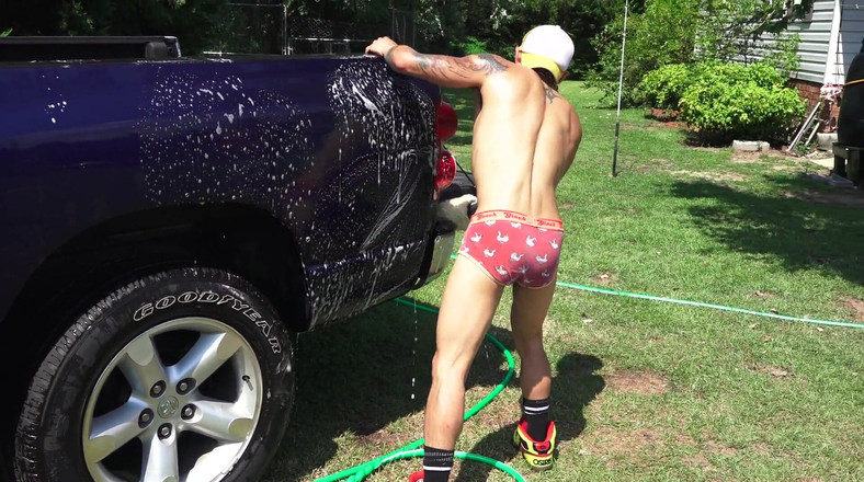 Colby Knox: När ingen är i närheten