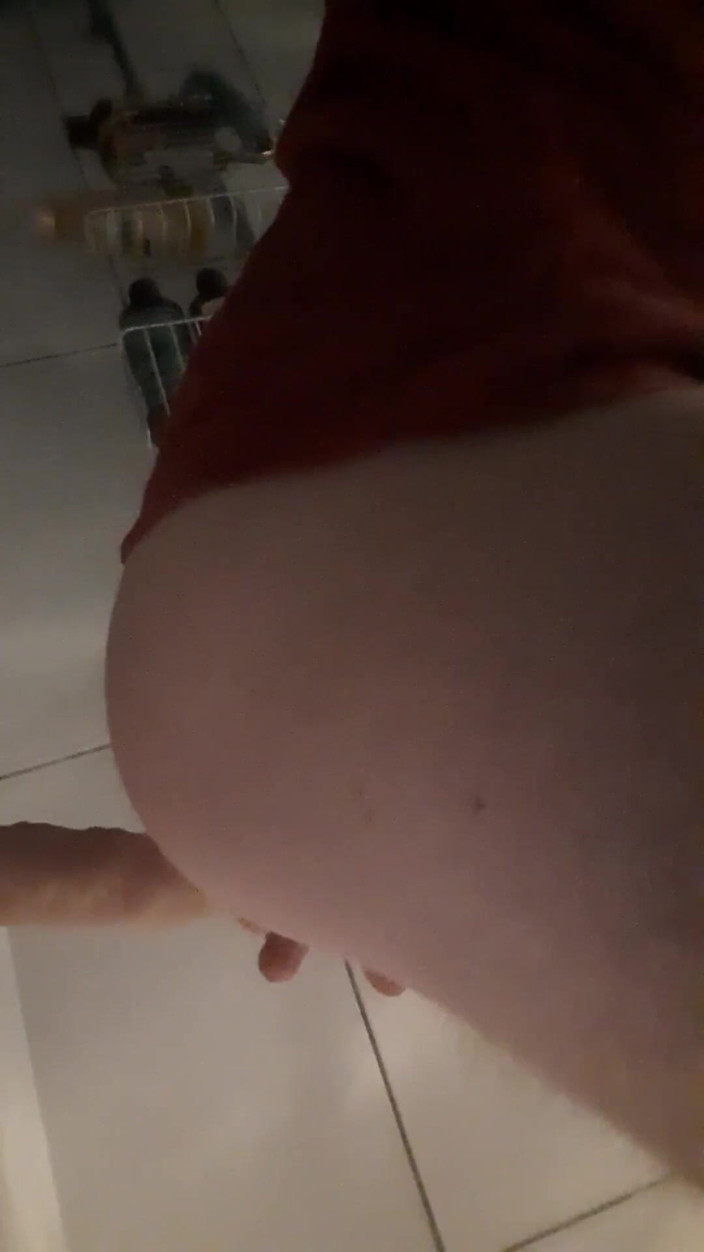 Aphrodix: Jerking off and Dildo in the Shower