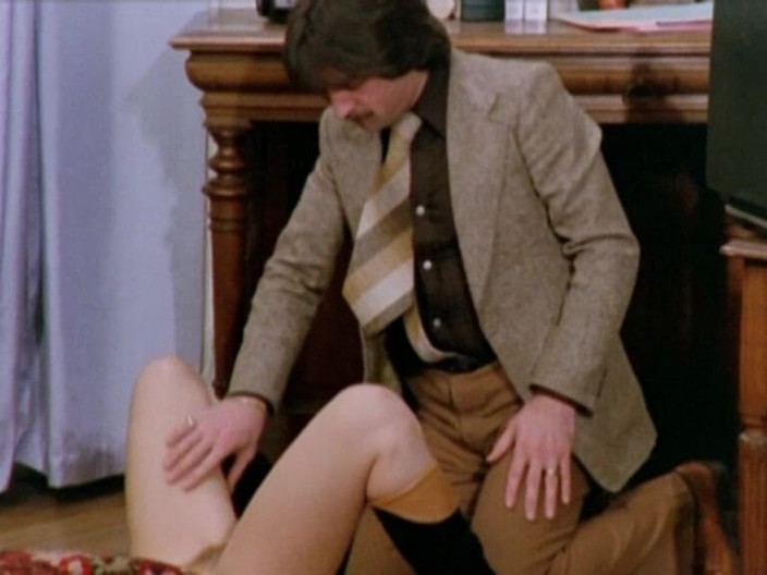 Java Consulting: Französischer retro-kollegen ficken im büro