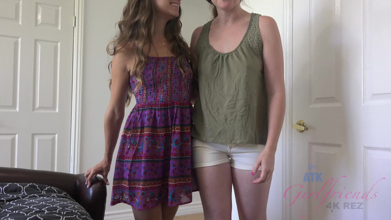 ATK Fans (Girlfriends): Cassidy Klein ve Lara Brookes ile sanal oral seks / elle...