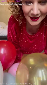 Merce Melancap Dengan Belon, Dia Super Miang, Tengok Pepeknya
