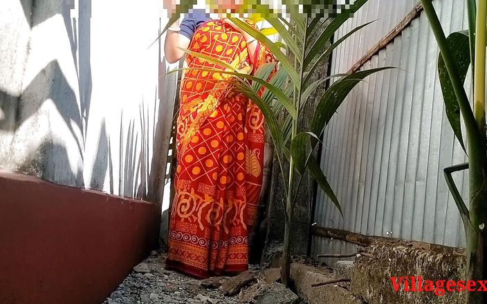 Villagesex91: Sonali seks buitenshuis hard