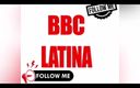 BBW LATINA: - Мой сосед пришел ко мне в гости, а я была возбуждена и соблазнила его. Я сняла одежду и сел на него.